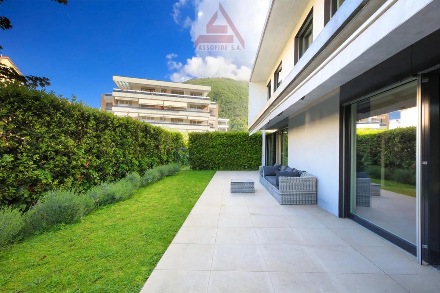 Elegante duplex di 3.5 locali /  Elegante 3,5-Zimmer-Duplexwohnung - Foto 3 di 6