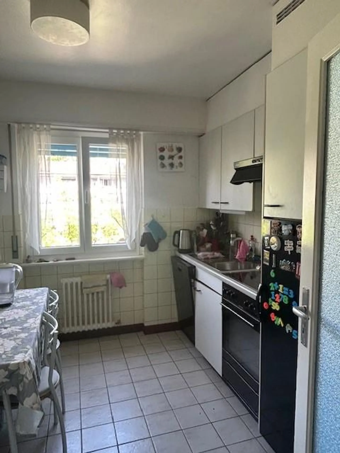 Appartamento di 4 stanze recentemente ristrutturato a Pully - Foto 2 di 5