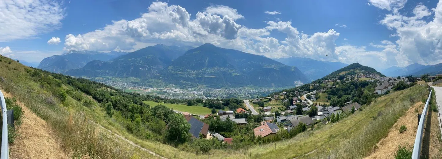 Terrain à bâtir avec vue imprenable - Photo 3 sur 5