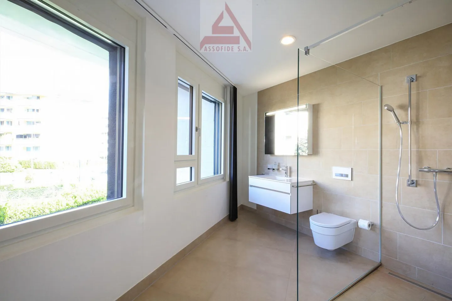 Elegante duplex di 3.5 locali /  Elegante 3,5-Zimmer-Duplexwohnung - Foto 4 di 6