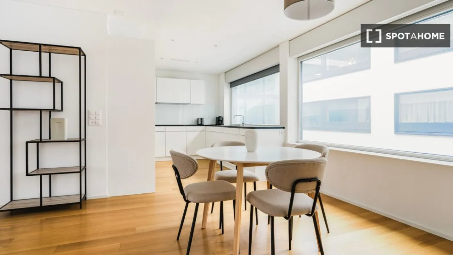 Appartement à louer - Photo 7 sur 18