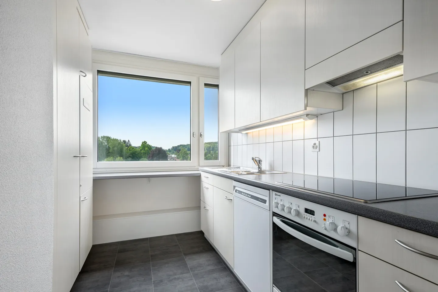 Appartamento Incantevole Vicino alla Stazione - Foto 3 di 4