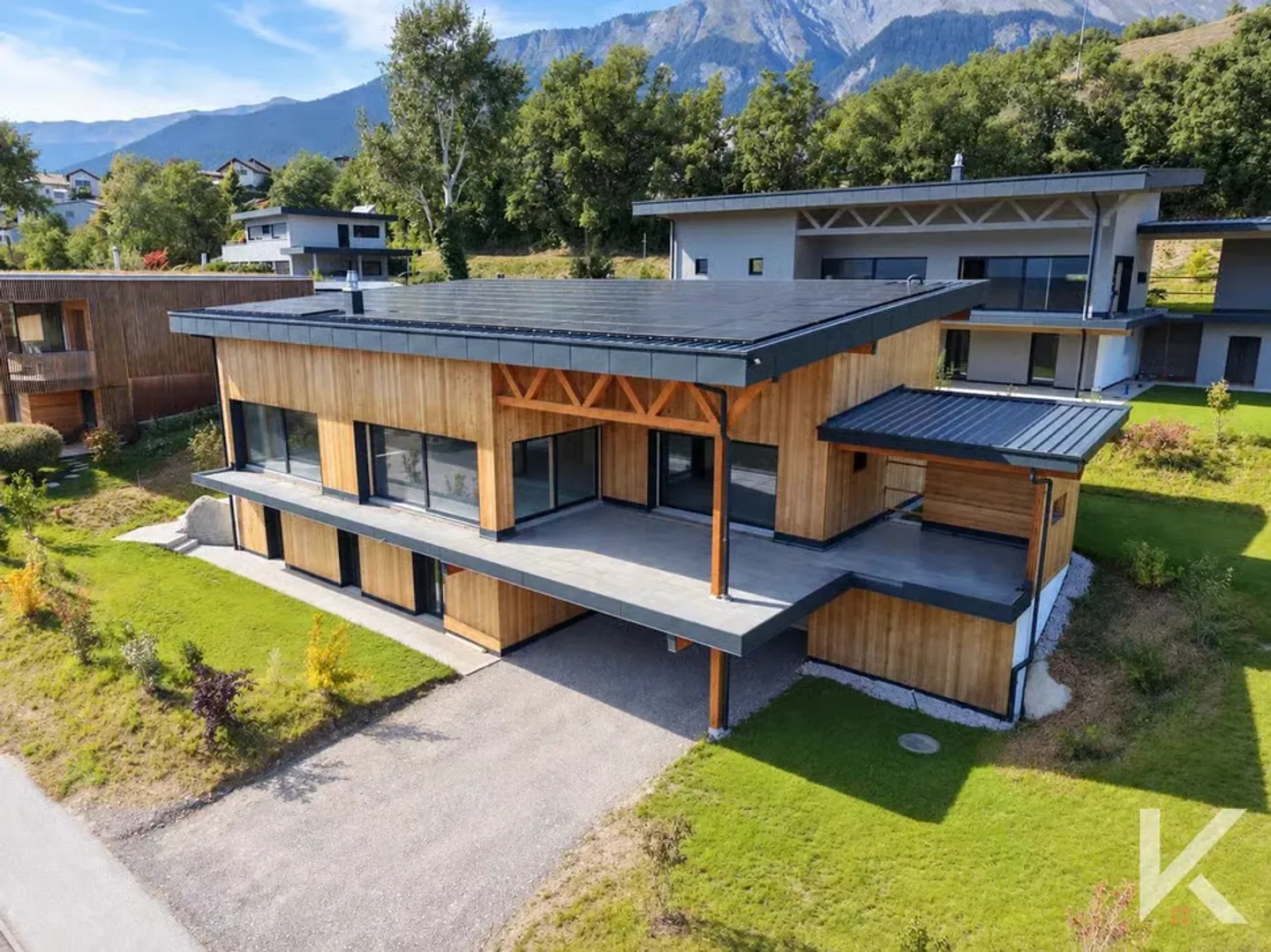 Magnificent villa in Grimisuat - Photo 2 of 13