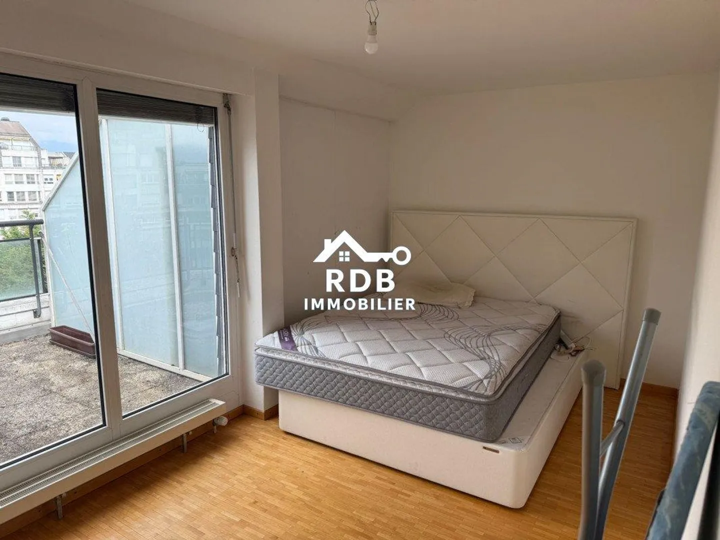 4,5-Zimmer-Wohnung im 8. Stock in Genf 1203 - Foto 6 von 12