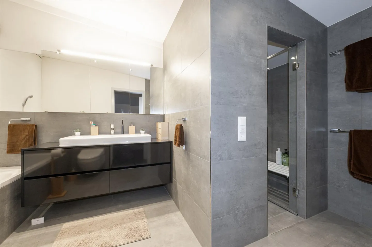 Commercial Yield Property - Photo 18 of 21