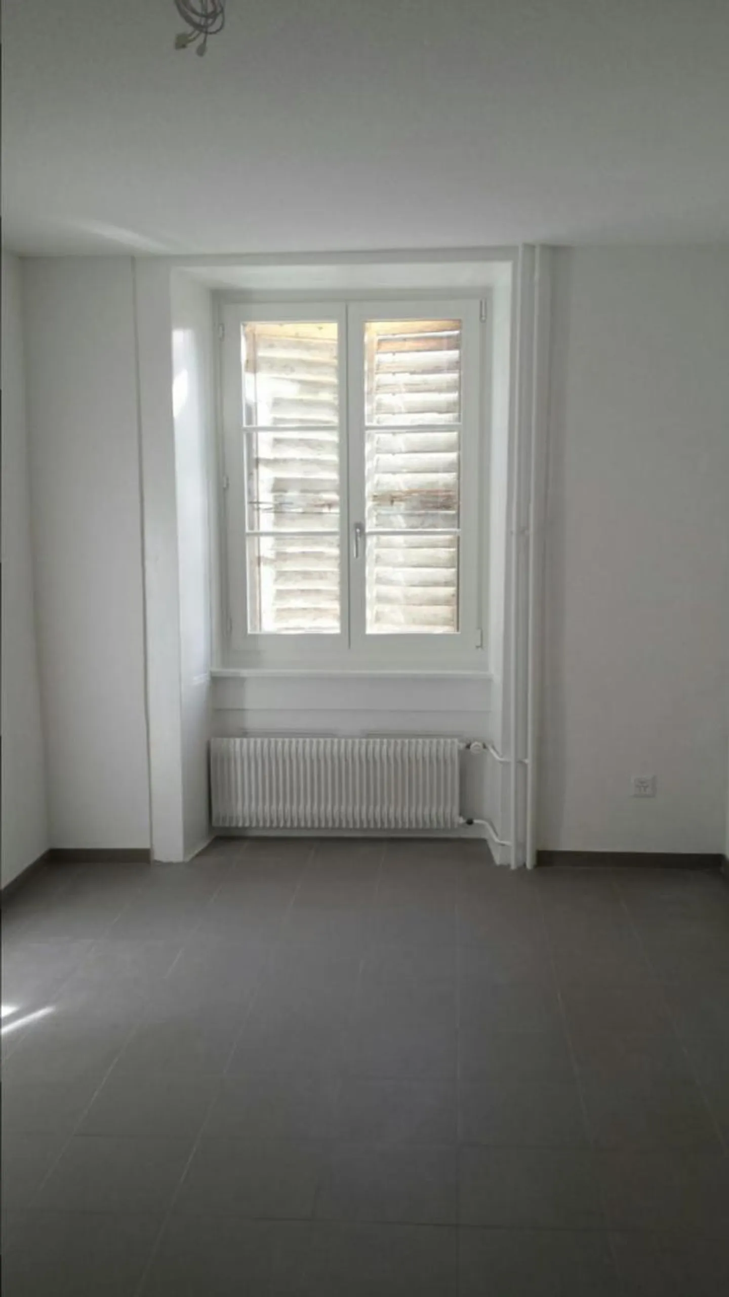 Bien locatif avec 8 appartements entièrement loués à Saint-Imier (BE) - Photo 4 sur 13