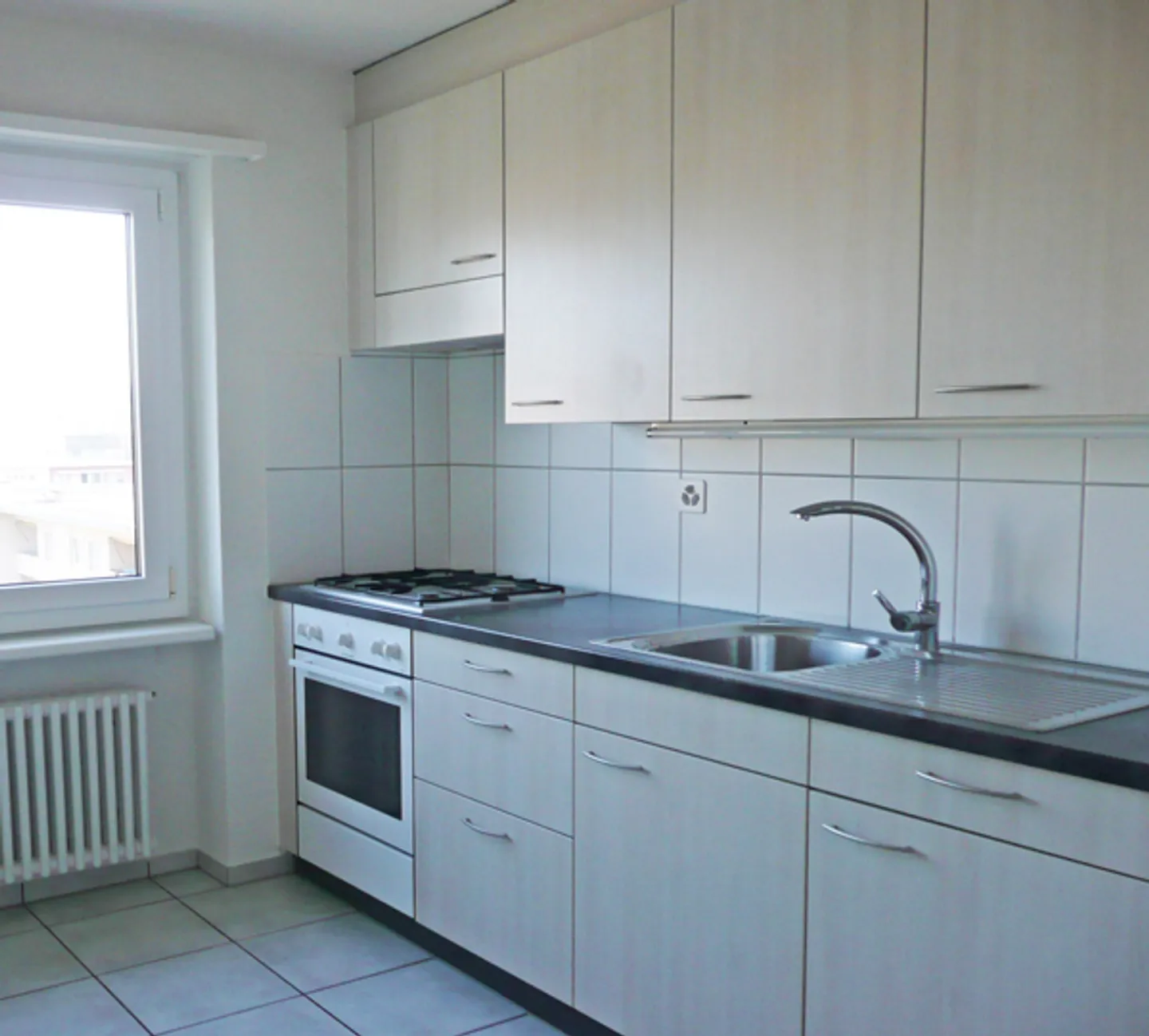 Appartamento accogliente con vista verde - Foto 3 di 4