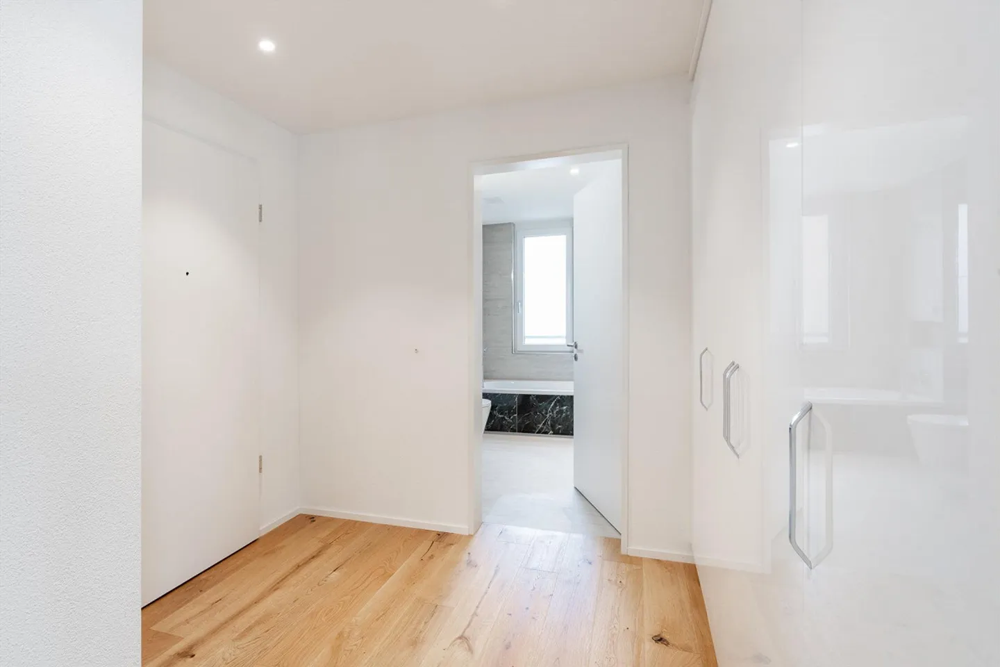 Einzug noch 2025 möglich! Neubauwohnung im Eigentumsstandard - Foto 4 von 16