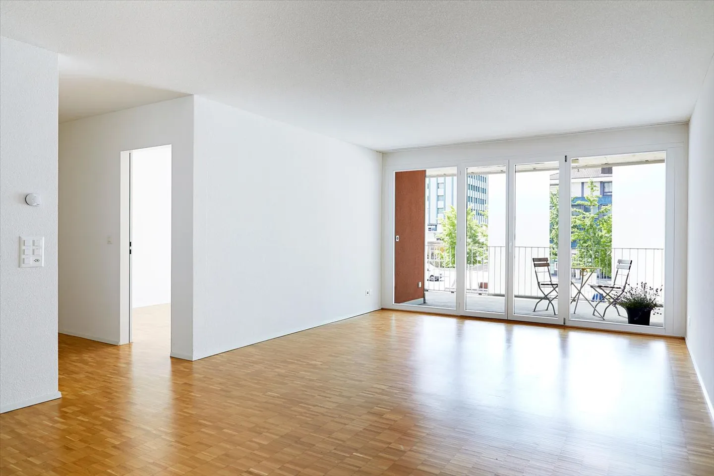 Your dream home in the center! - Photo 2 of 12