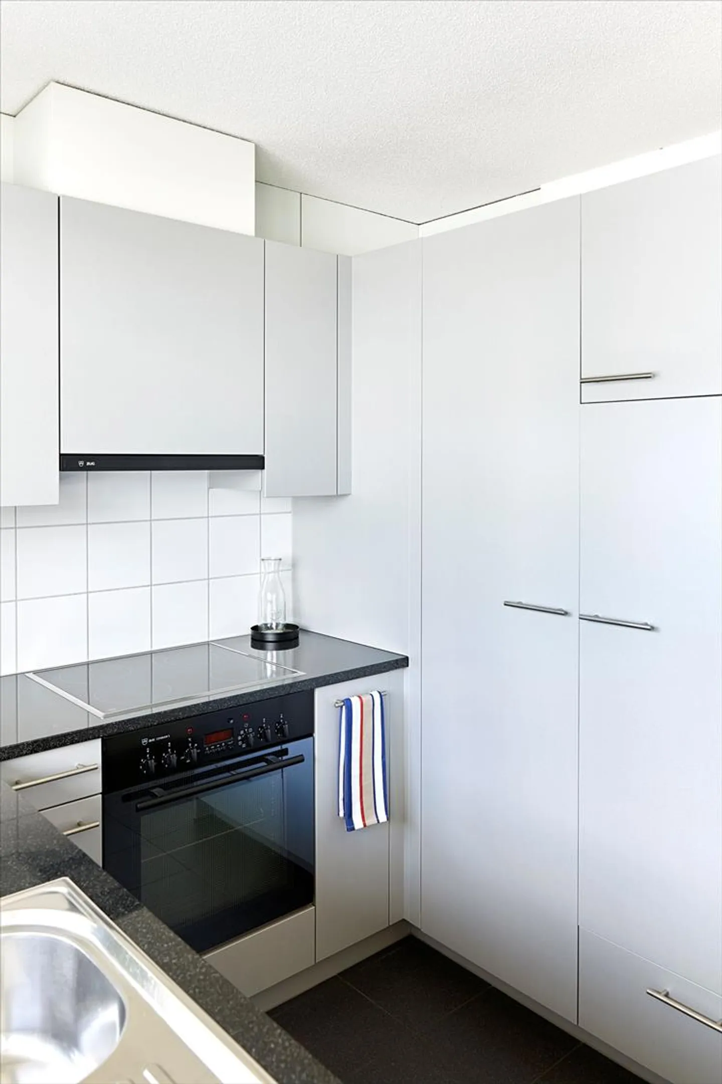 Your dream home in the center! - Photo 3 of 12