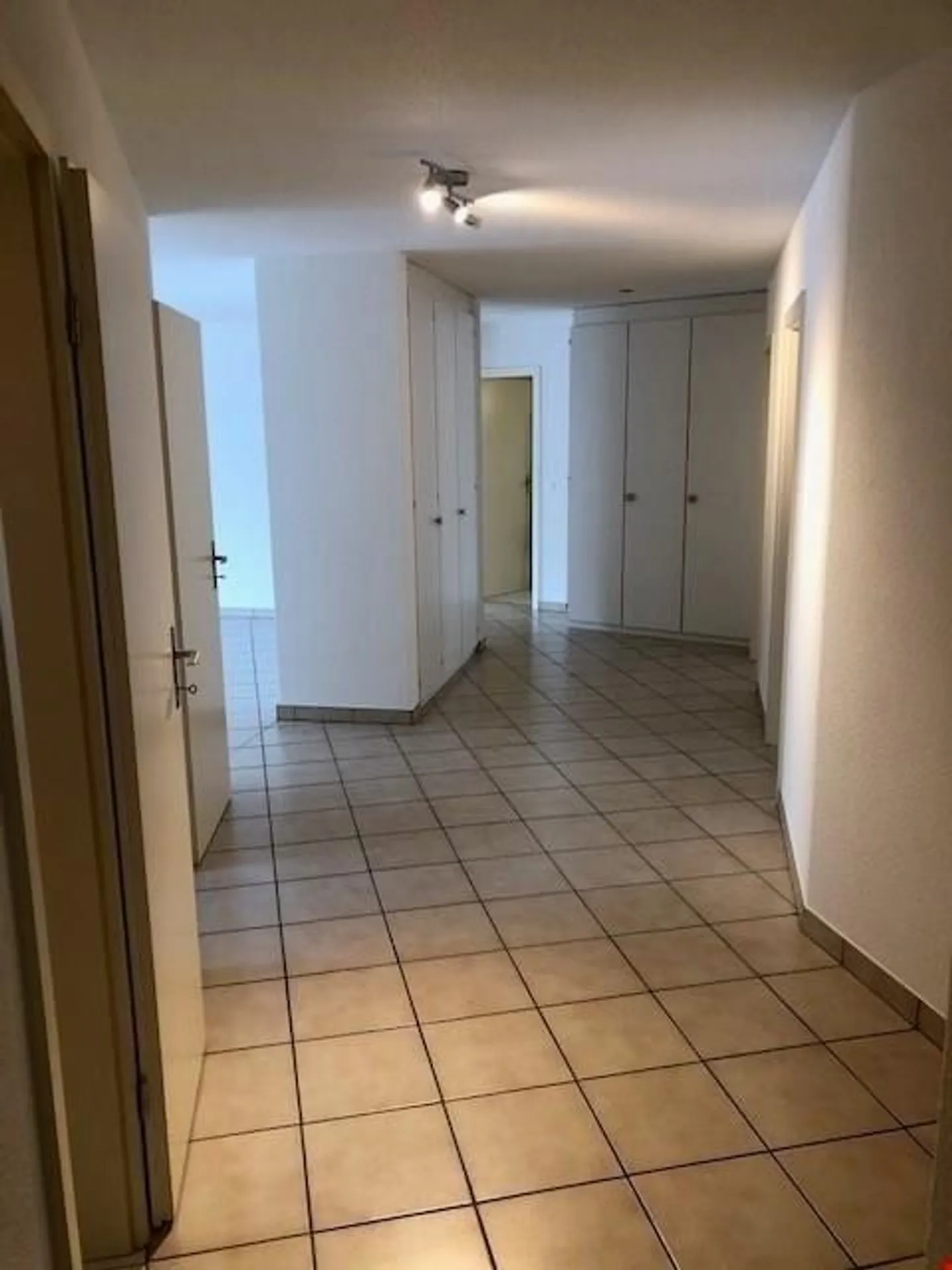 4.5-room apartment with large terrace in Weissenbühl - Photo 5 of 9