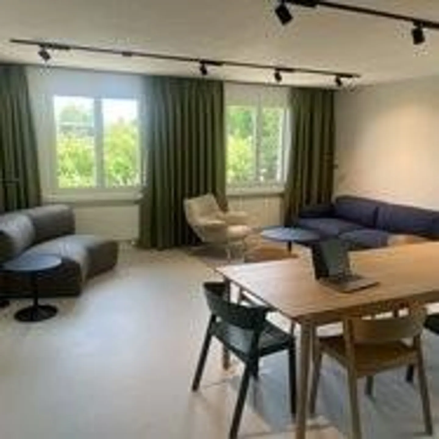 Moderne Co-Living Zimmer in Steinmaur - Foto 1 von 13