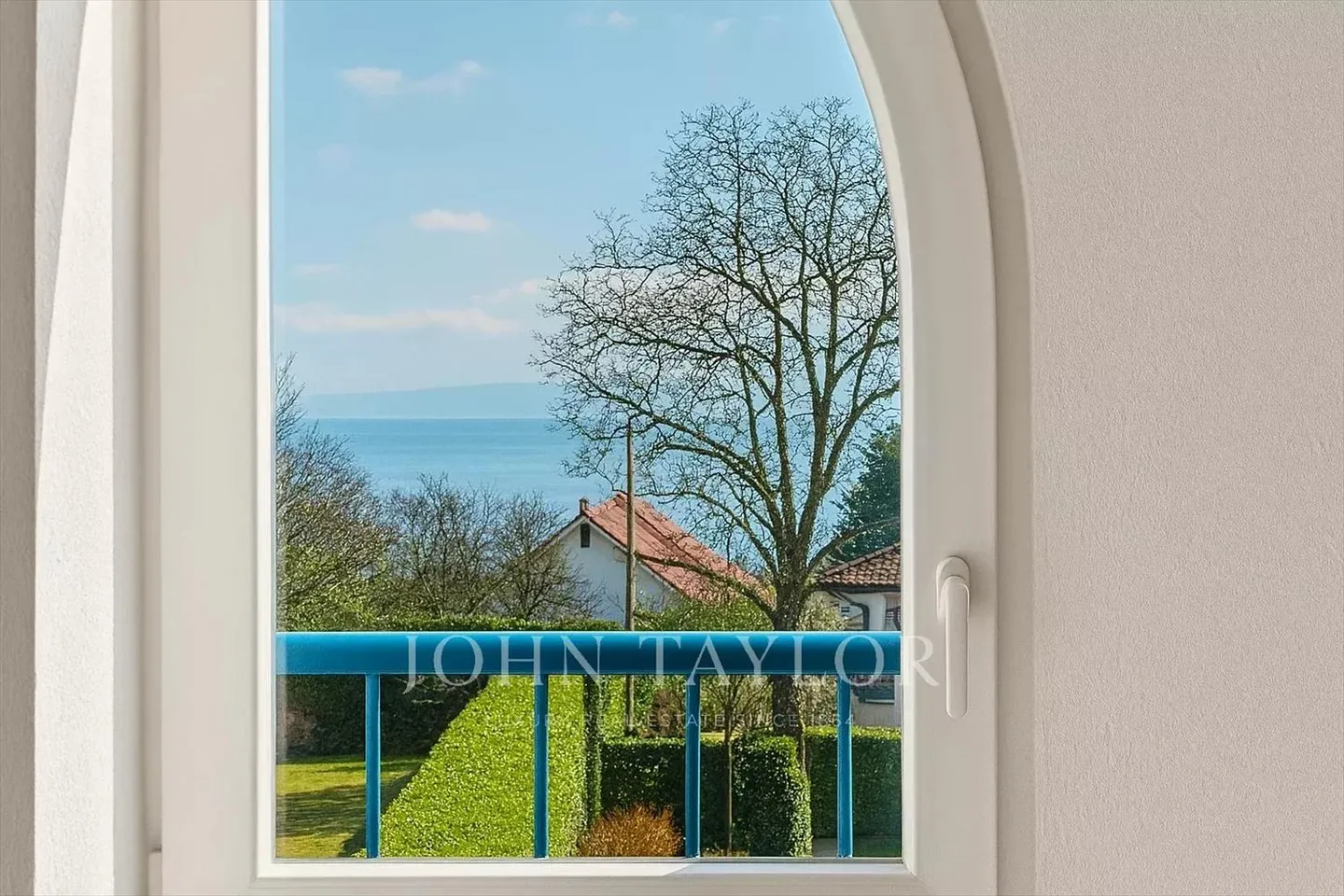 Familienvilla im Herzen von Terre Sainte - Foto 1 von 8