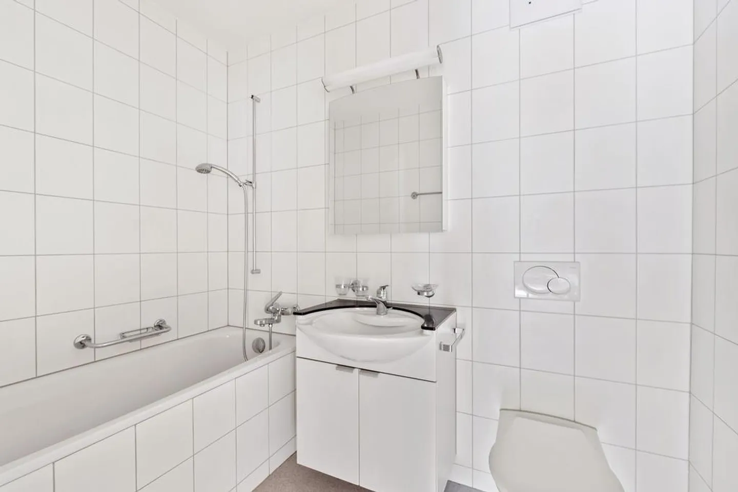 Appartement familial avec vue sur l'Ergolz - Photo 3 sur 8