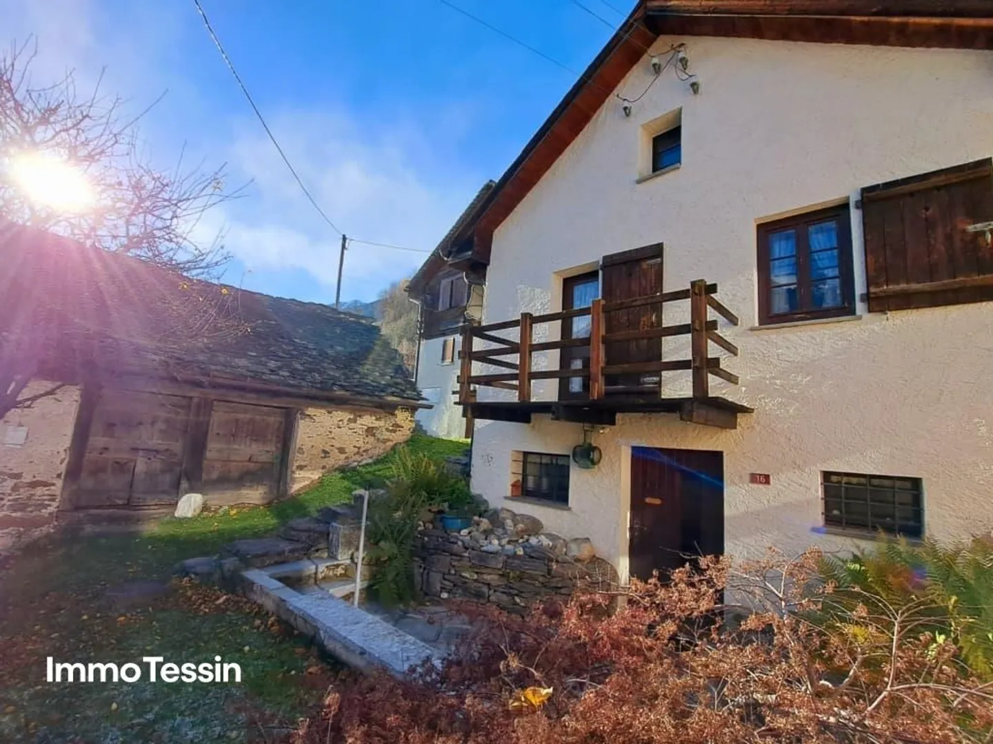 Cozy Rustico with beautiful views of the Ticino mountains - Photo 3 of 13