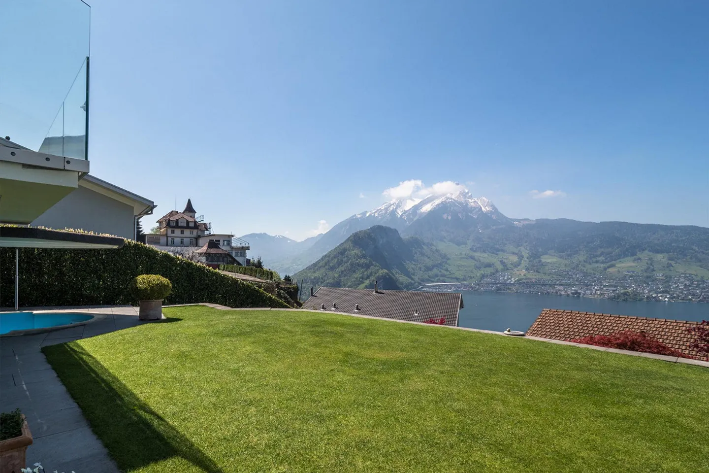 Casa unifamiliare con meravigliosa vista panoramica - Foto 11 di 11