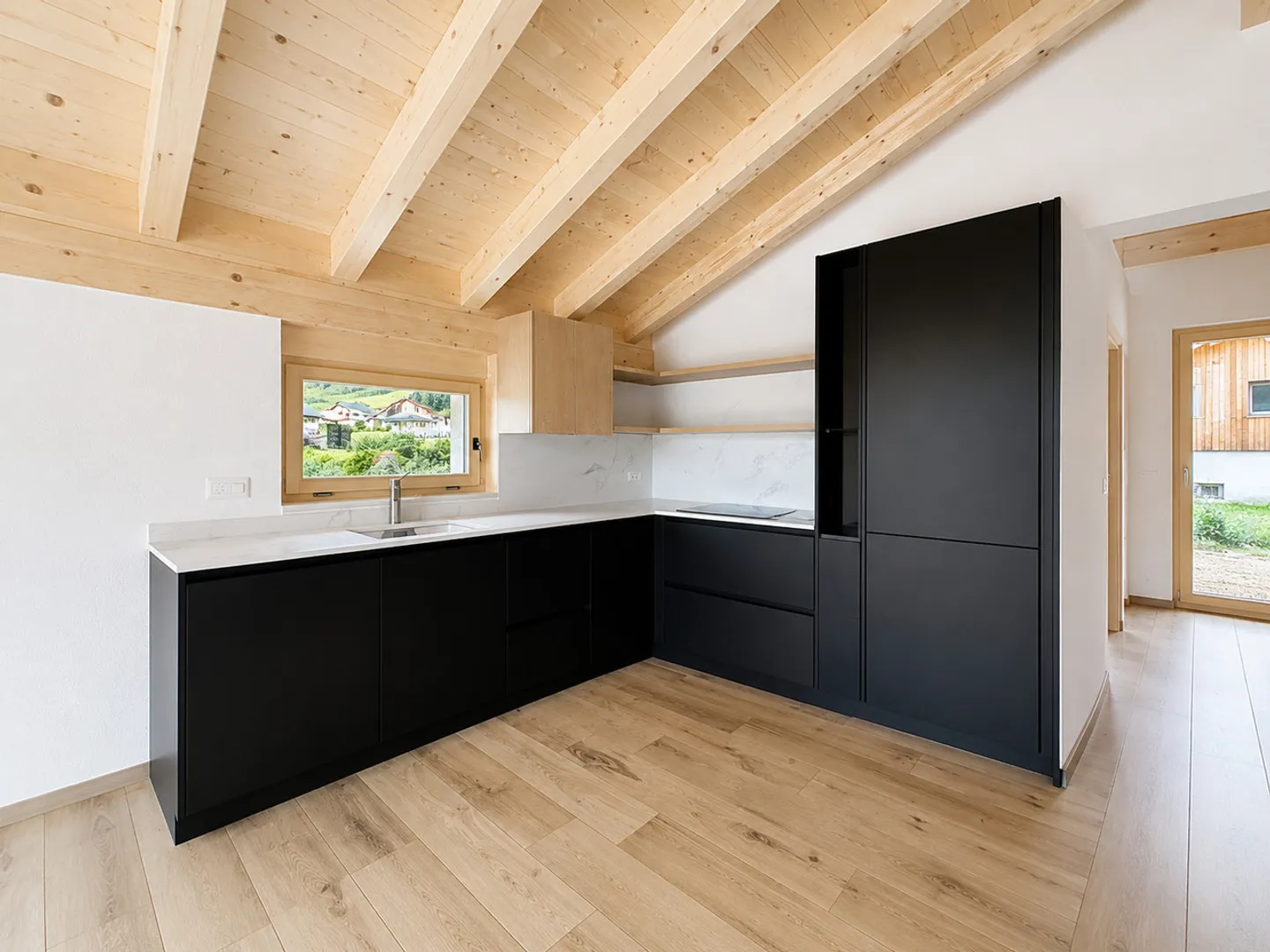 Charmante Wohnung mit Balkon - Foto 4 von 8