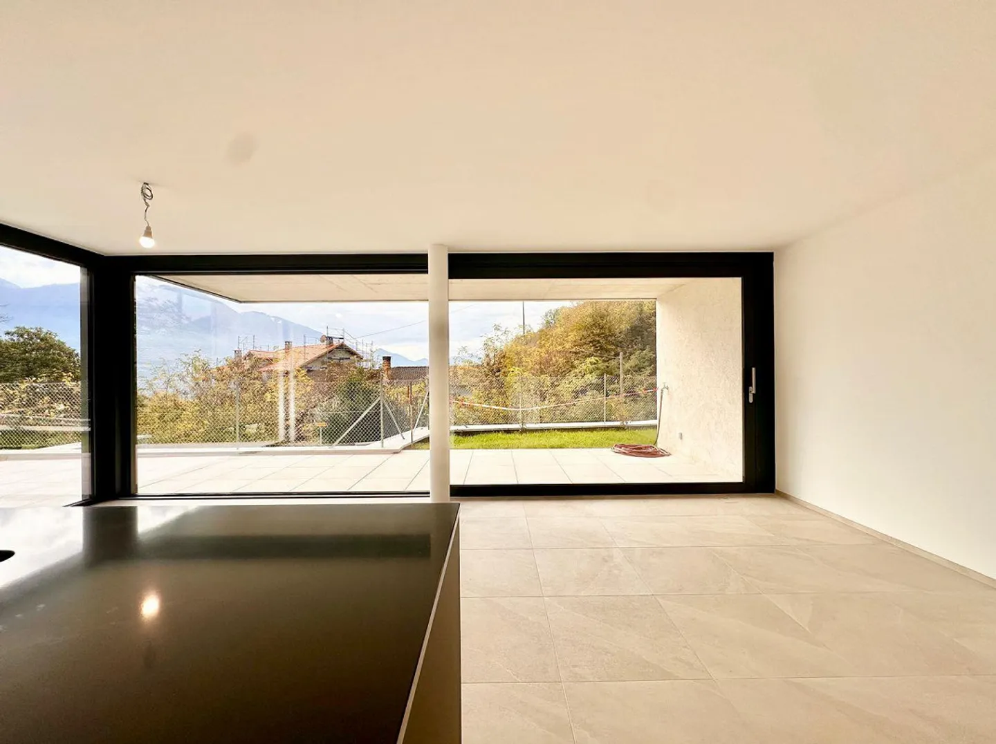 3.5-room apartments with private garden and lake view - Tenero - Photo 10 of 13