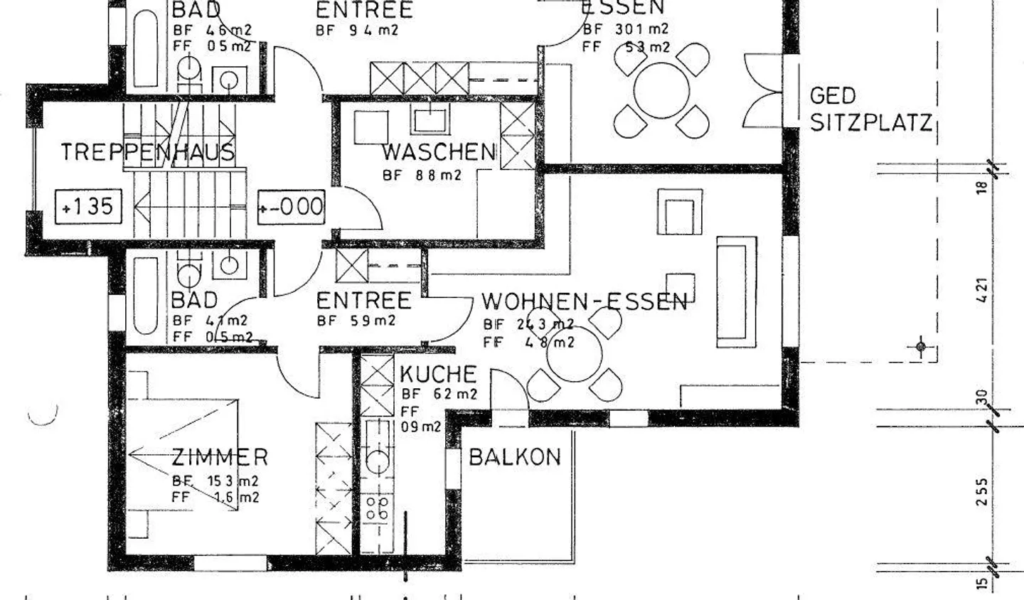 Ampio appartamento di 2,5 stanze con area salotto privata - Foto 8 di 8