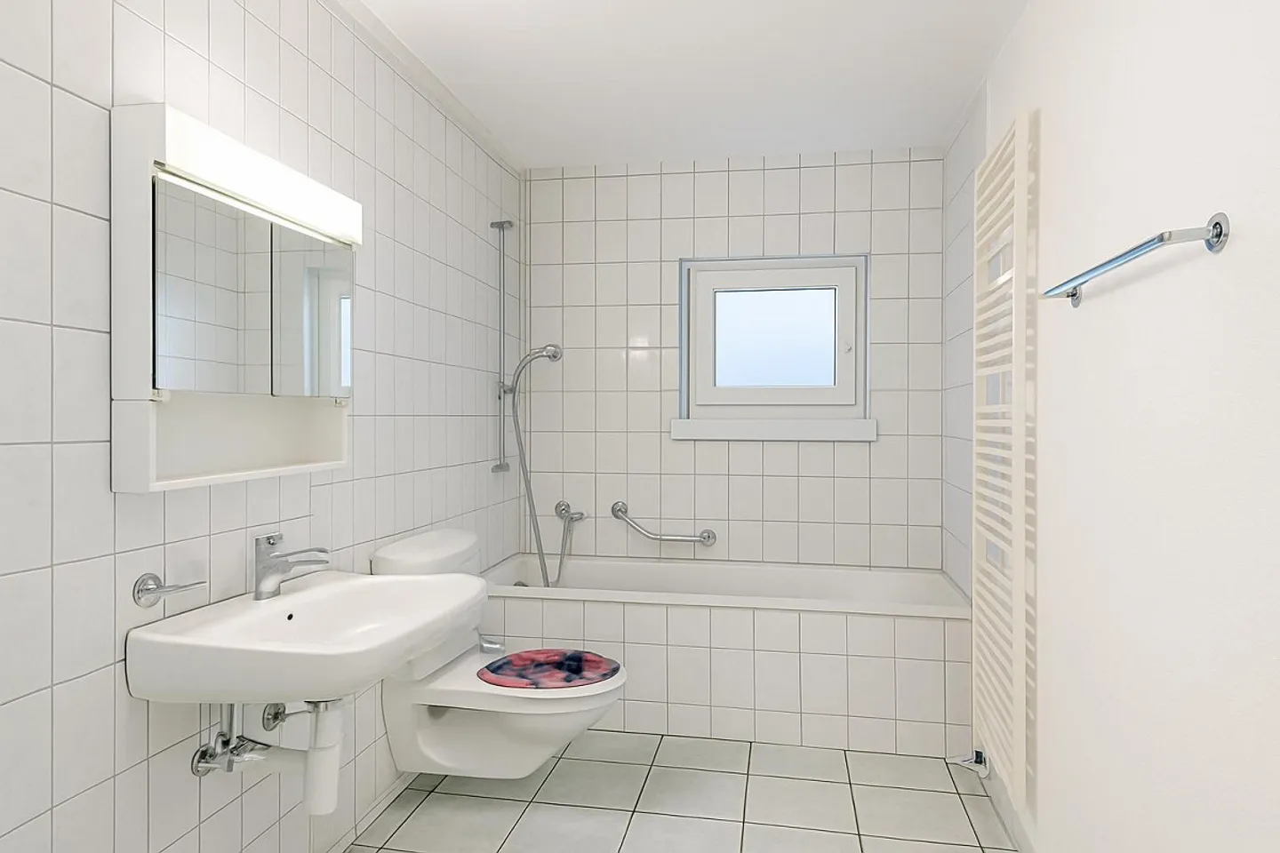 Here starts your next chapter - bright, spacious, and relaxed! - Photo 8 of 10