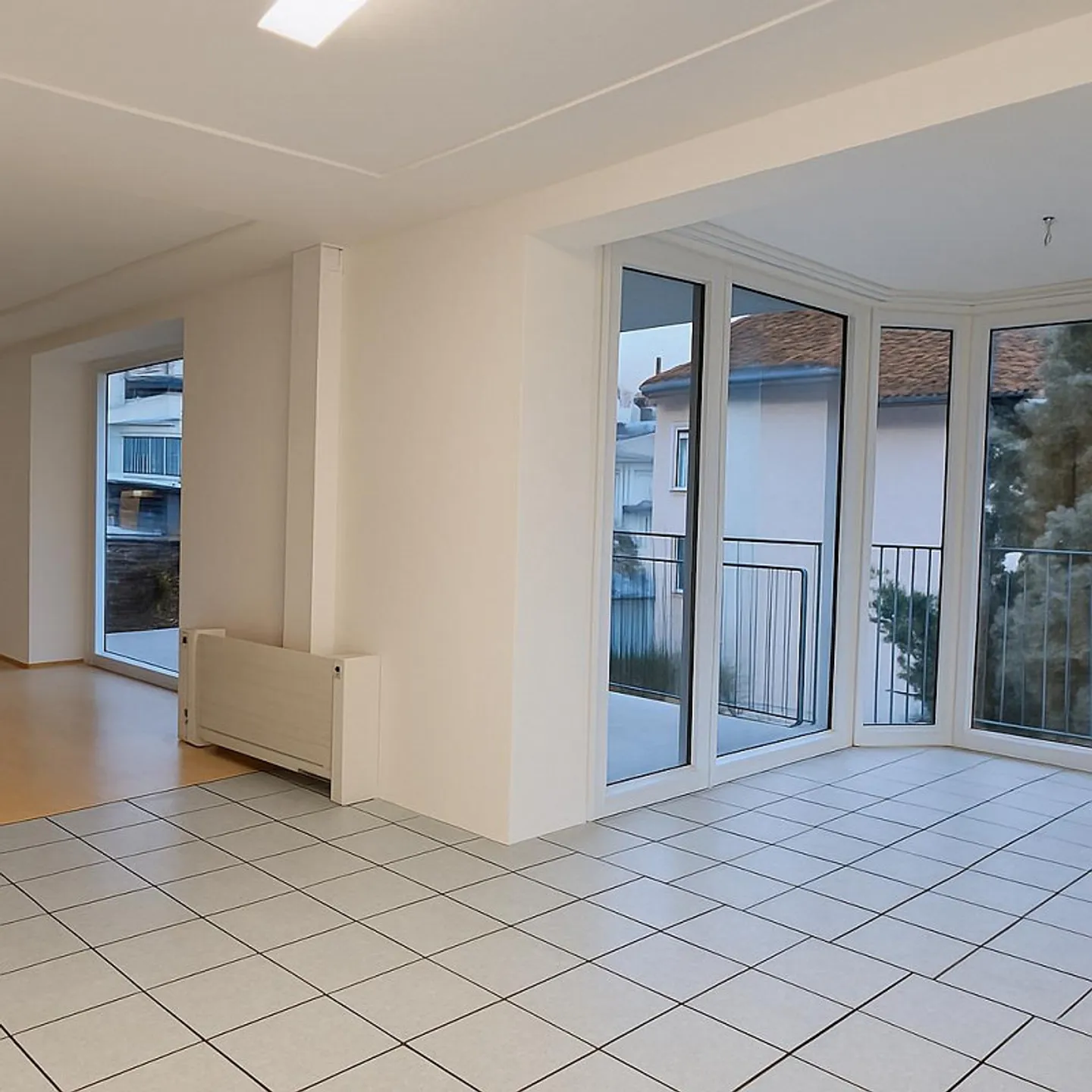 Here starts your next chapter - bright, spacious, and relaxed! - Photo 3 of 10