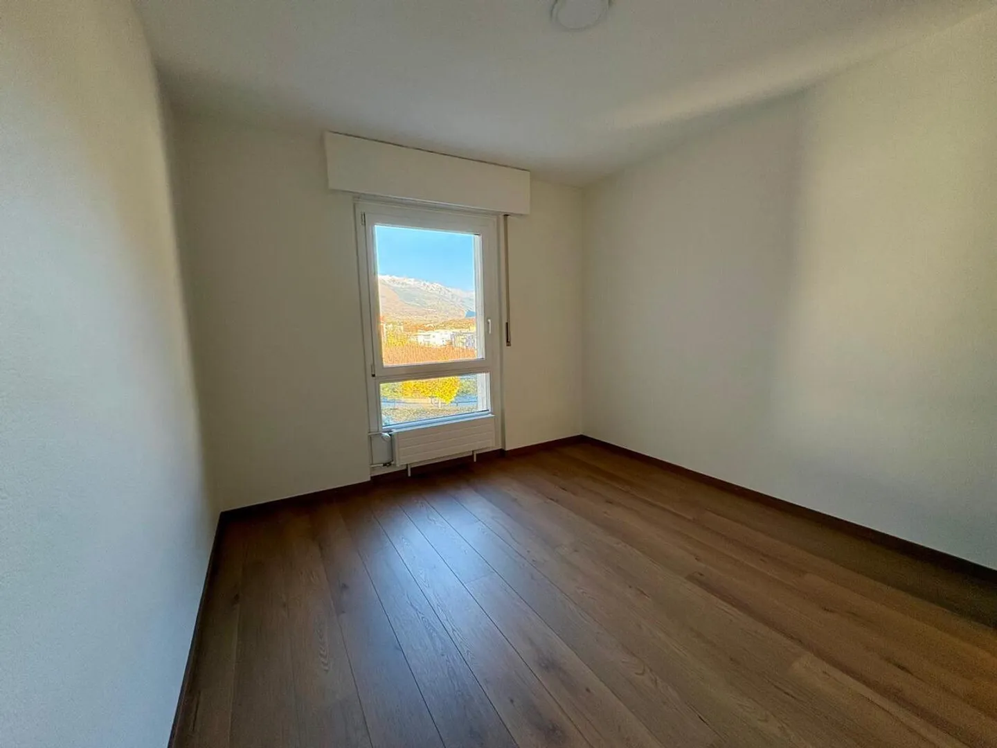 Appartamento molto grande 3.5p completamente ristrutturato - Foto 8 di 14