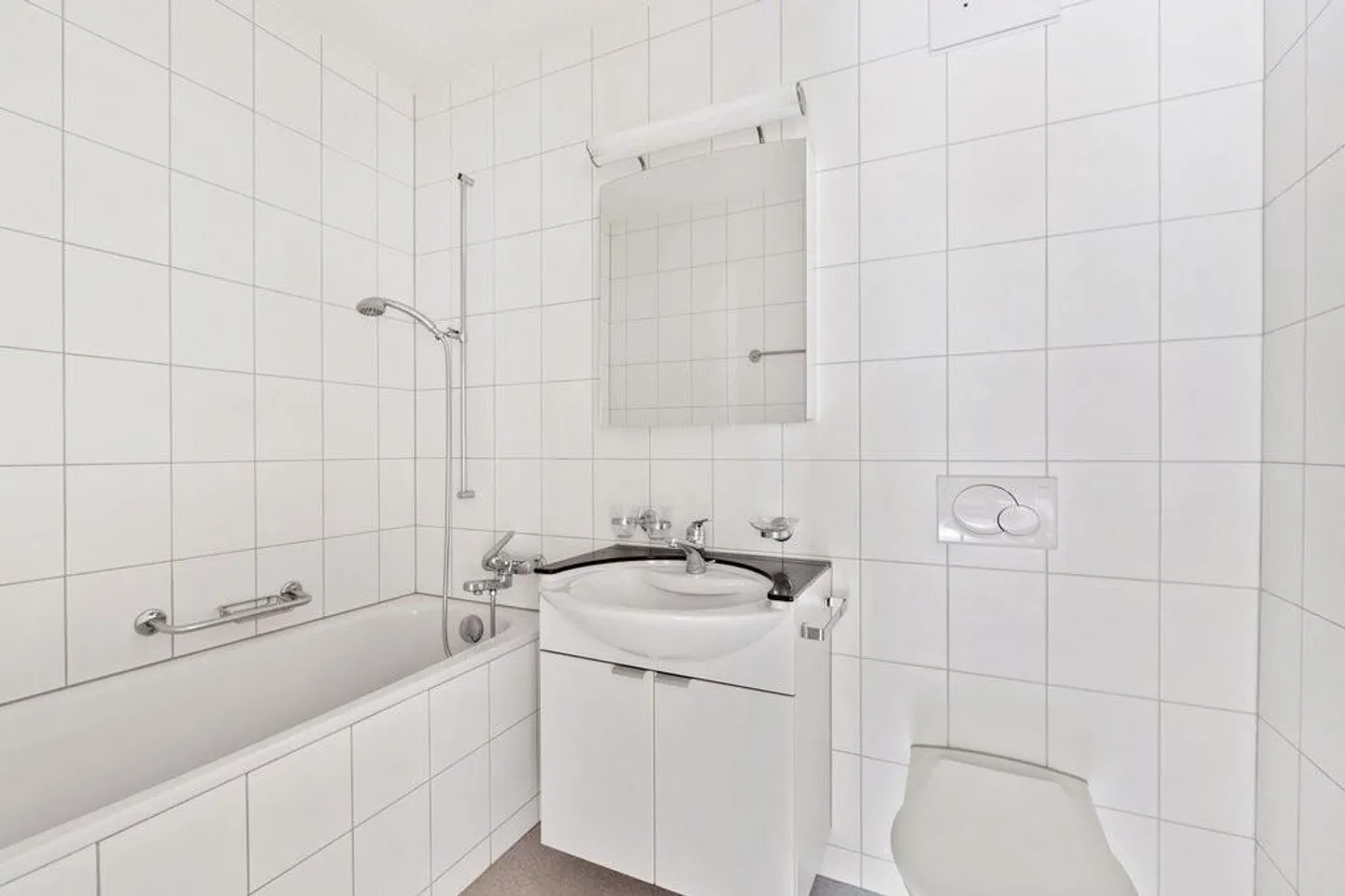 Appartamento familiare con vista sull'Ergolz - Foto 3 di 8