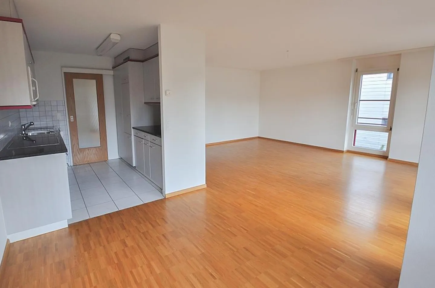 4 1/2 Room Apartment with Garden Seating Area - Photo 4 of 10