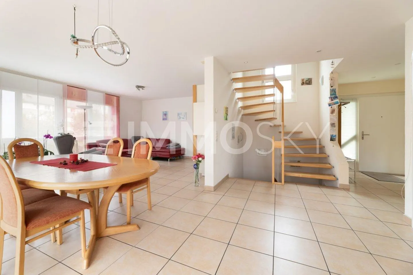 Casa con giardino in ottime condizioni - Foto 3 di 5