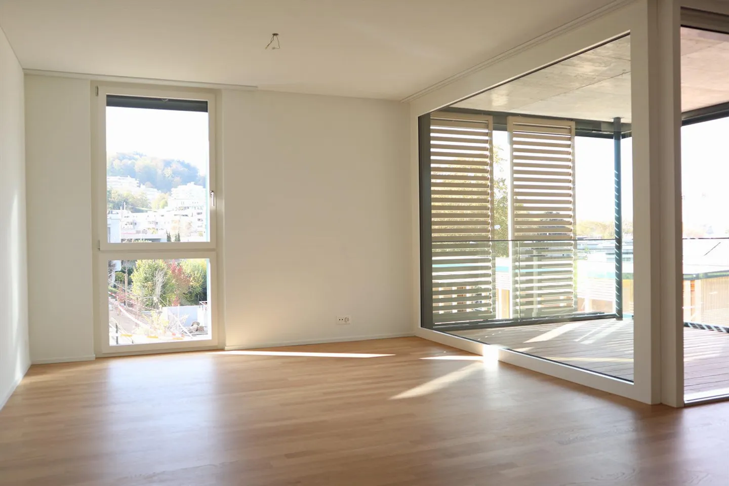Beautiful 3.5-room apartment with a view of Lake Lucerne - Photo 3 of 10