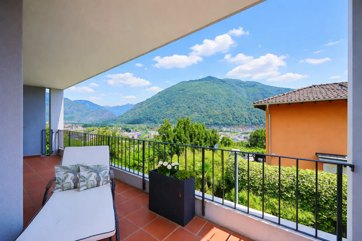 Appartamento elegante con terrazza - Foto 3 di 14