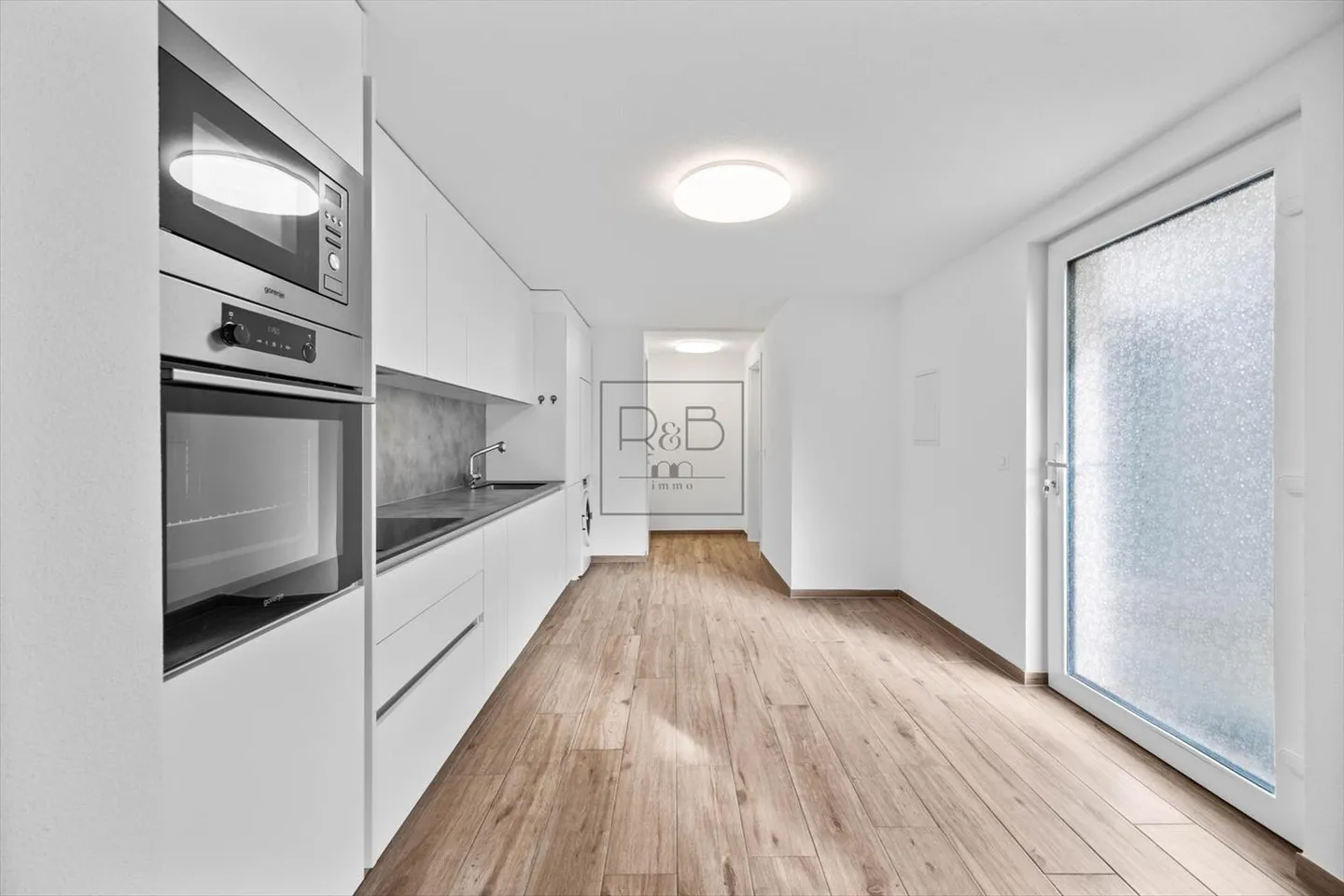 Appartement de deux pièces et demie - Photo 2 sur 5