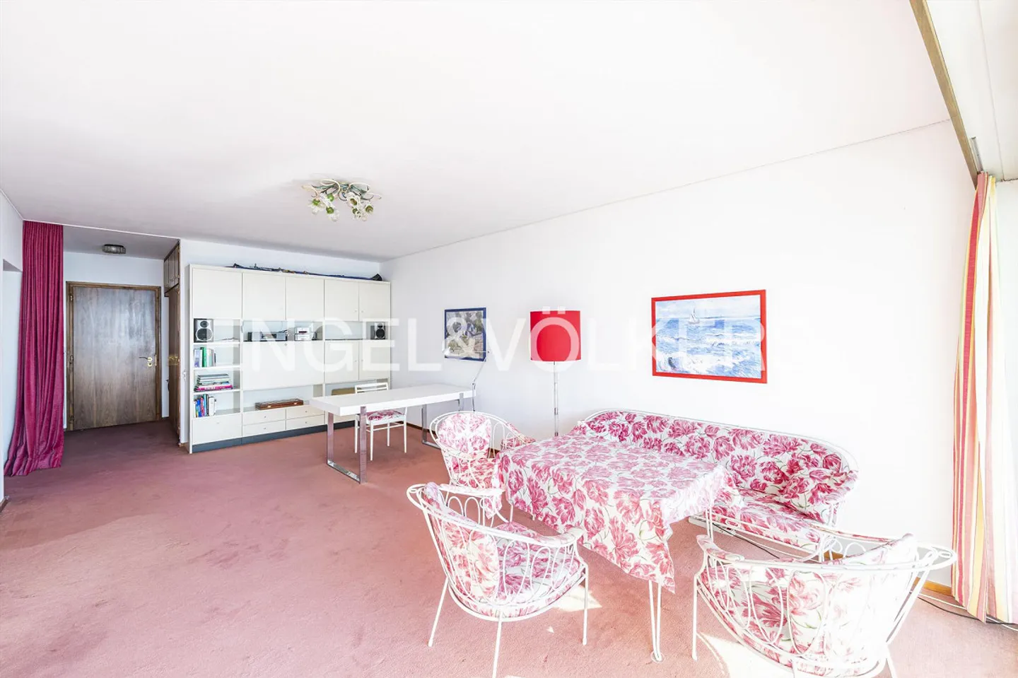 Résidence au bord du lac avec plage privée (14) - Photo 5 sur 10