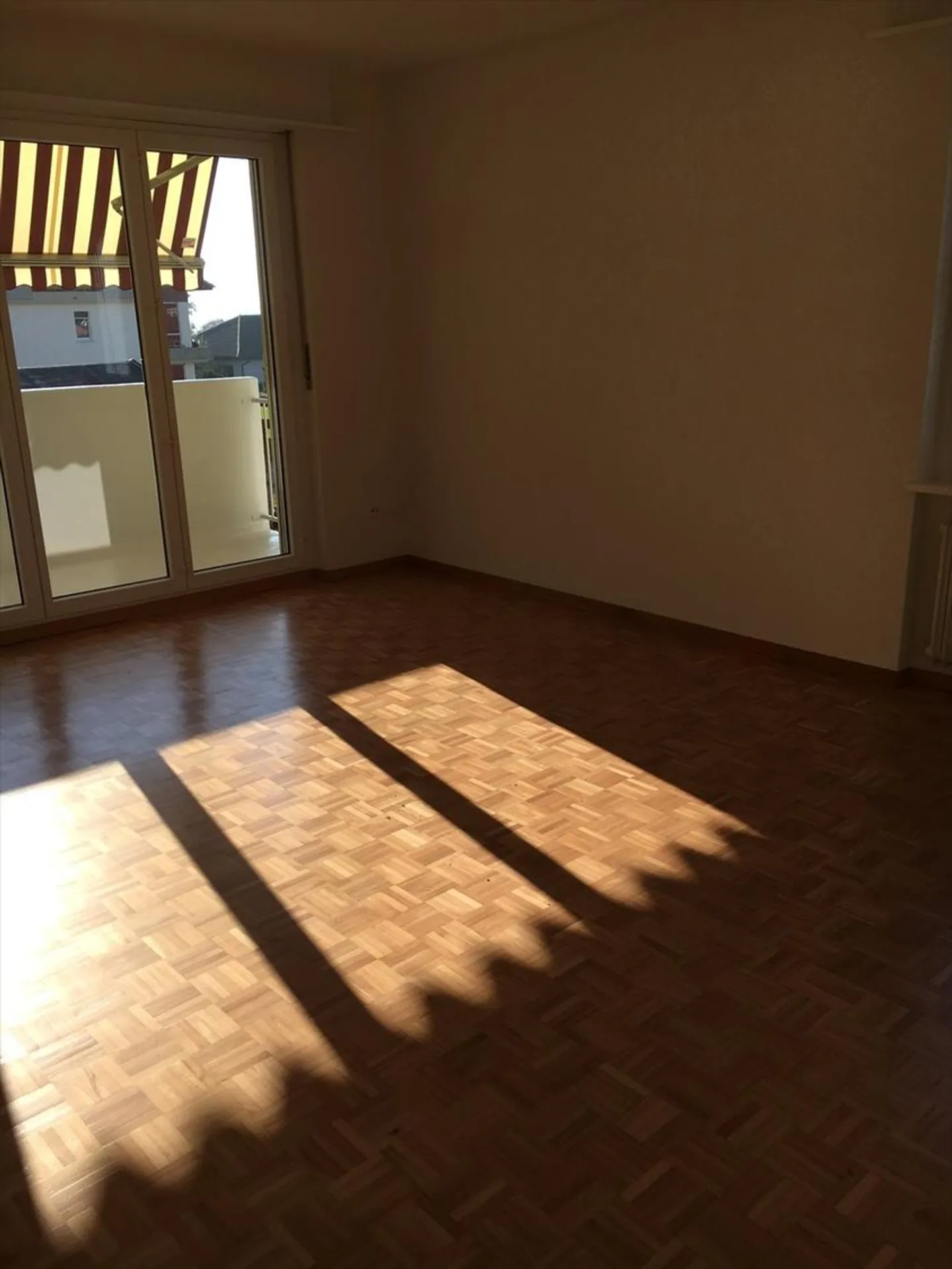 3.5 room apartment - Photo 3 of 6