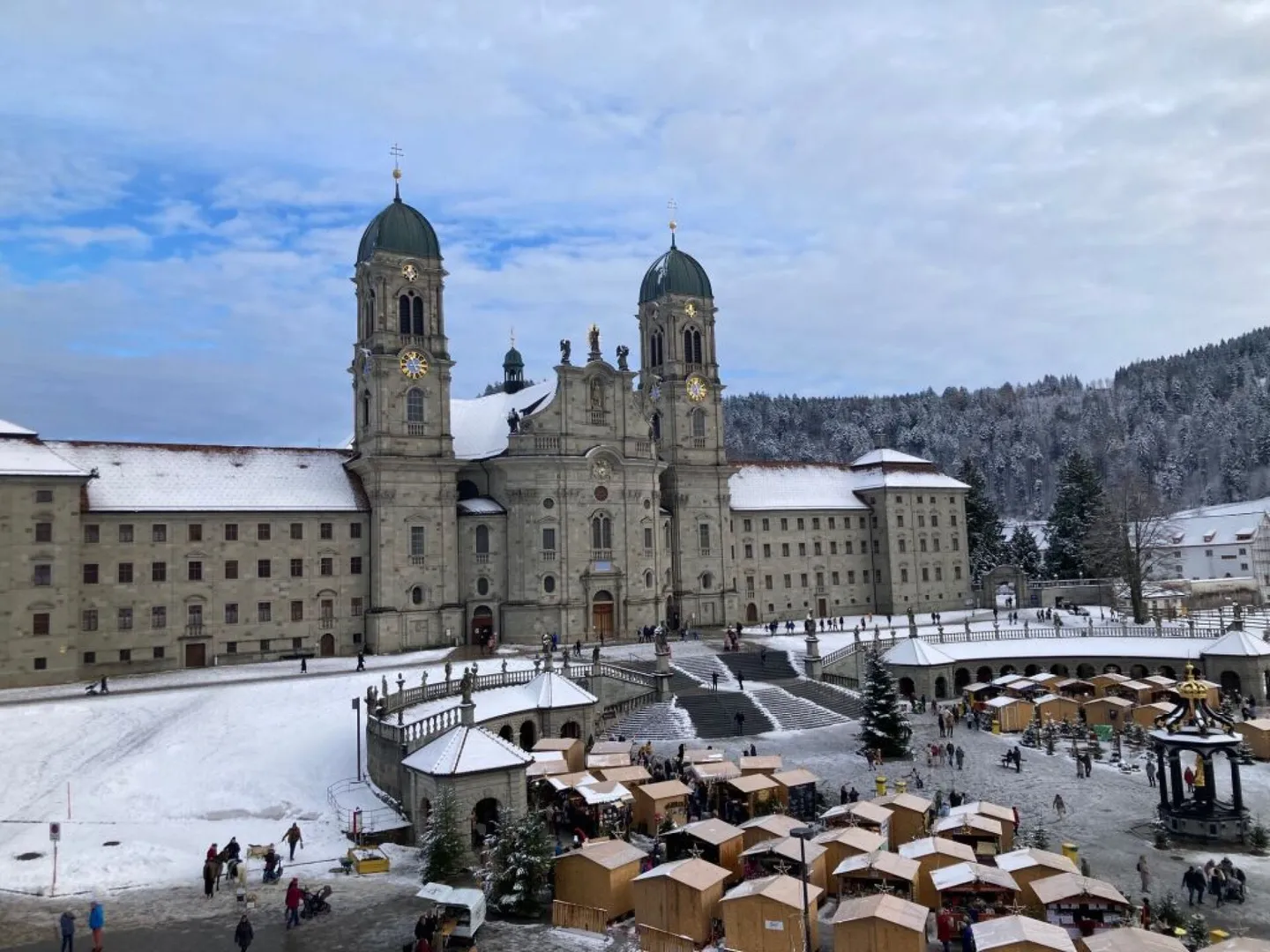 Wohnung mieten - Foto 1 von 10