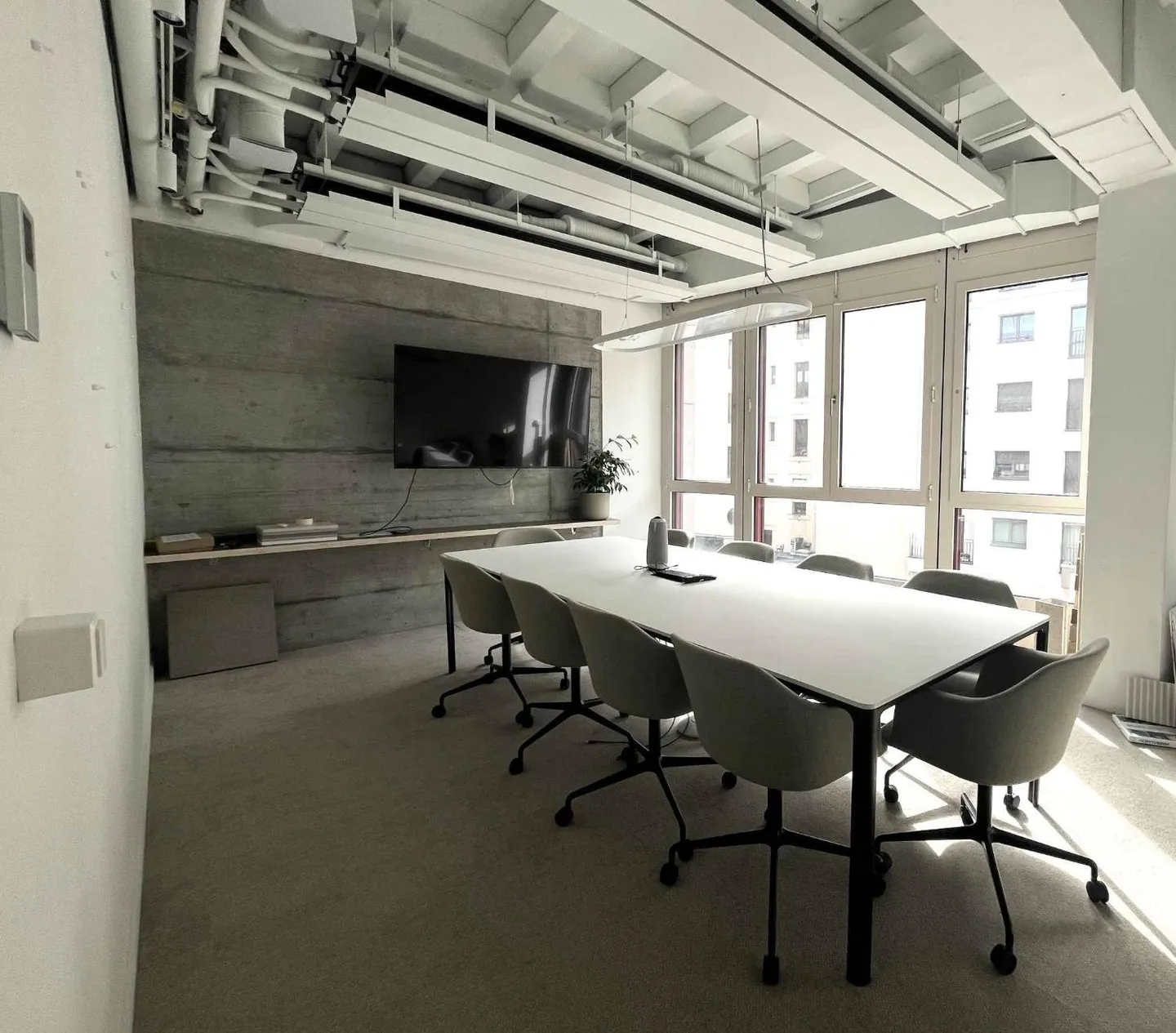 Möbliertes Büro in Plainpalais - Foto 2 von 10