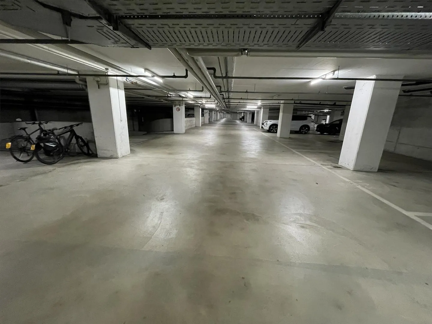 Circa 1'669 m2 di uffici (divisibili) Edificio commerciale "Im Letten" Allschwil - Foto 12 di 15