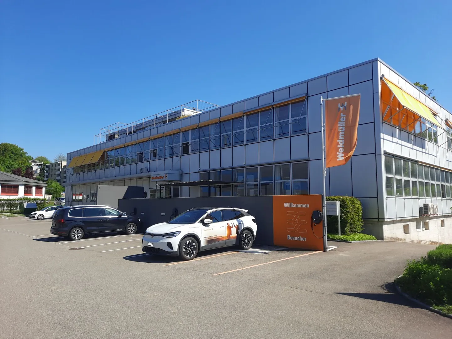 Espace commercial/bureau spacieux pour une utilisation individuelle - Photo 7 sur 9