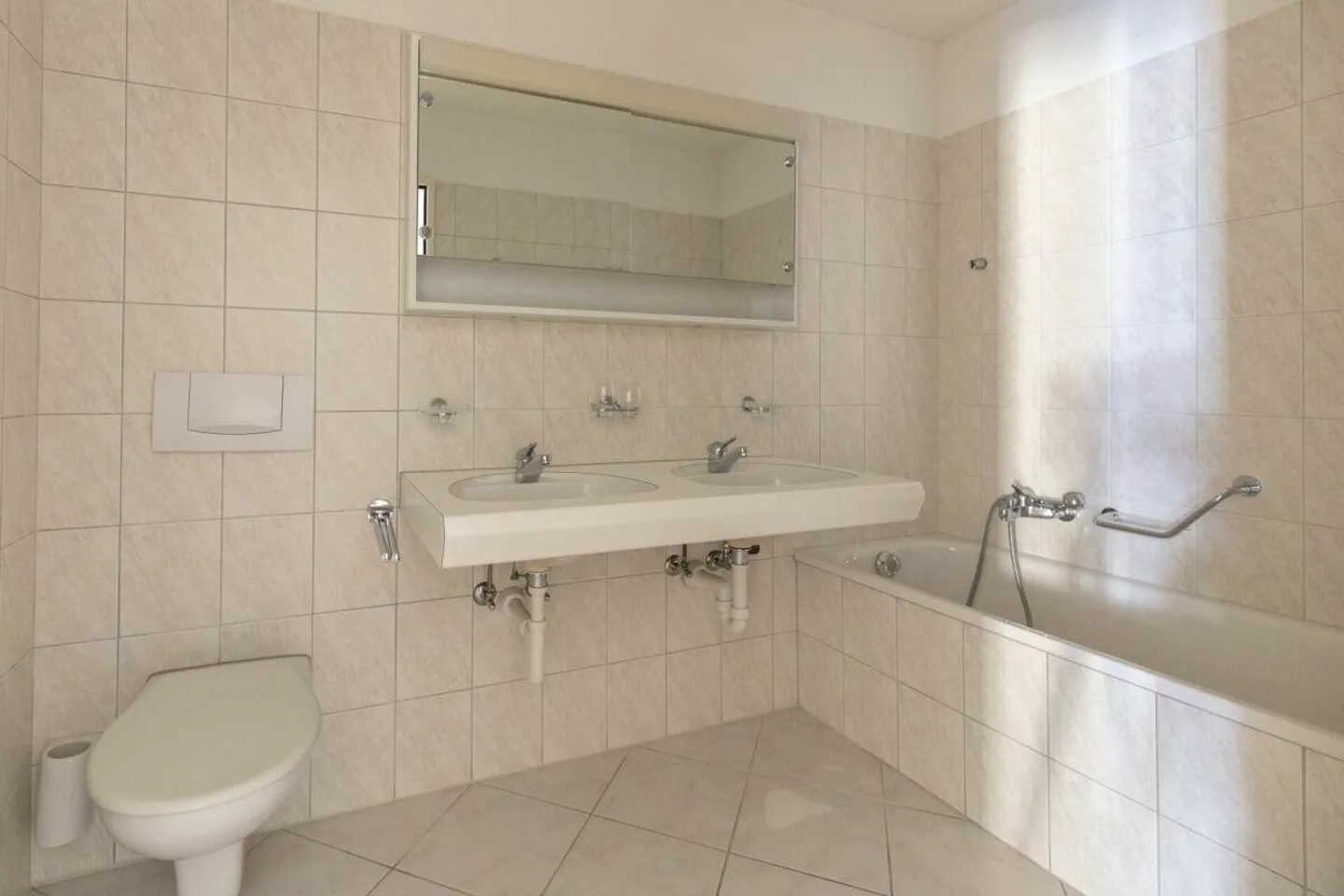 Zona residenziale TRANQUILLA e DI CHARME - Foto 4 di 11