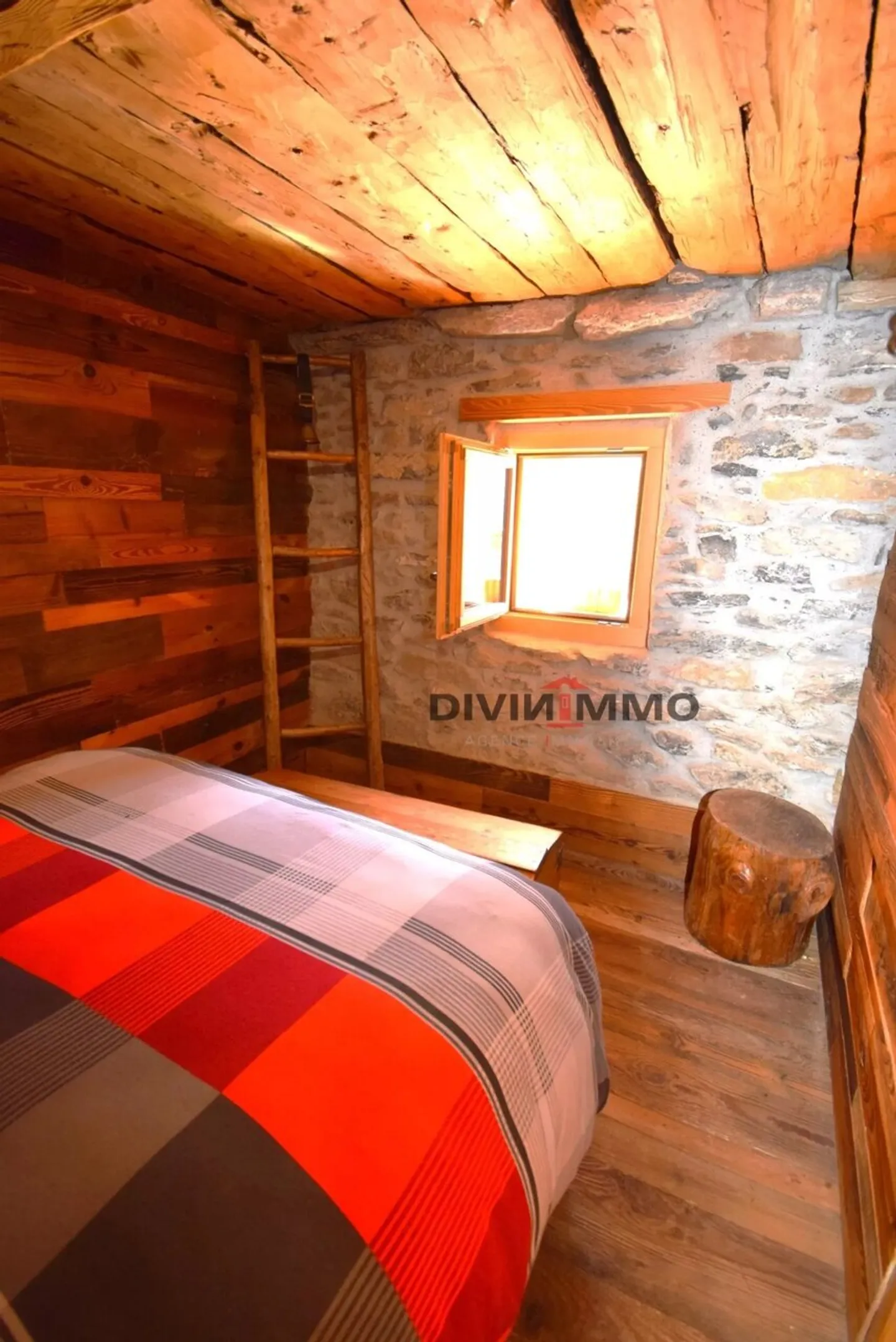 Chalet atypique à Mayens de My de Conthey - Photo 9 sur 13