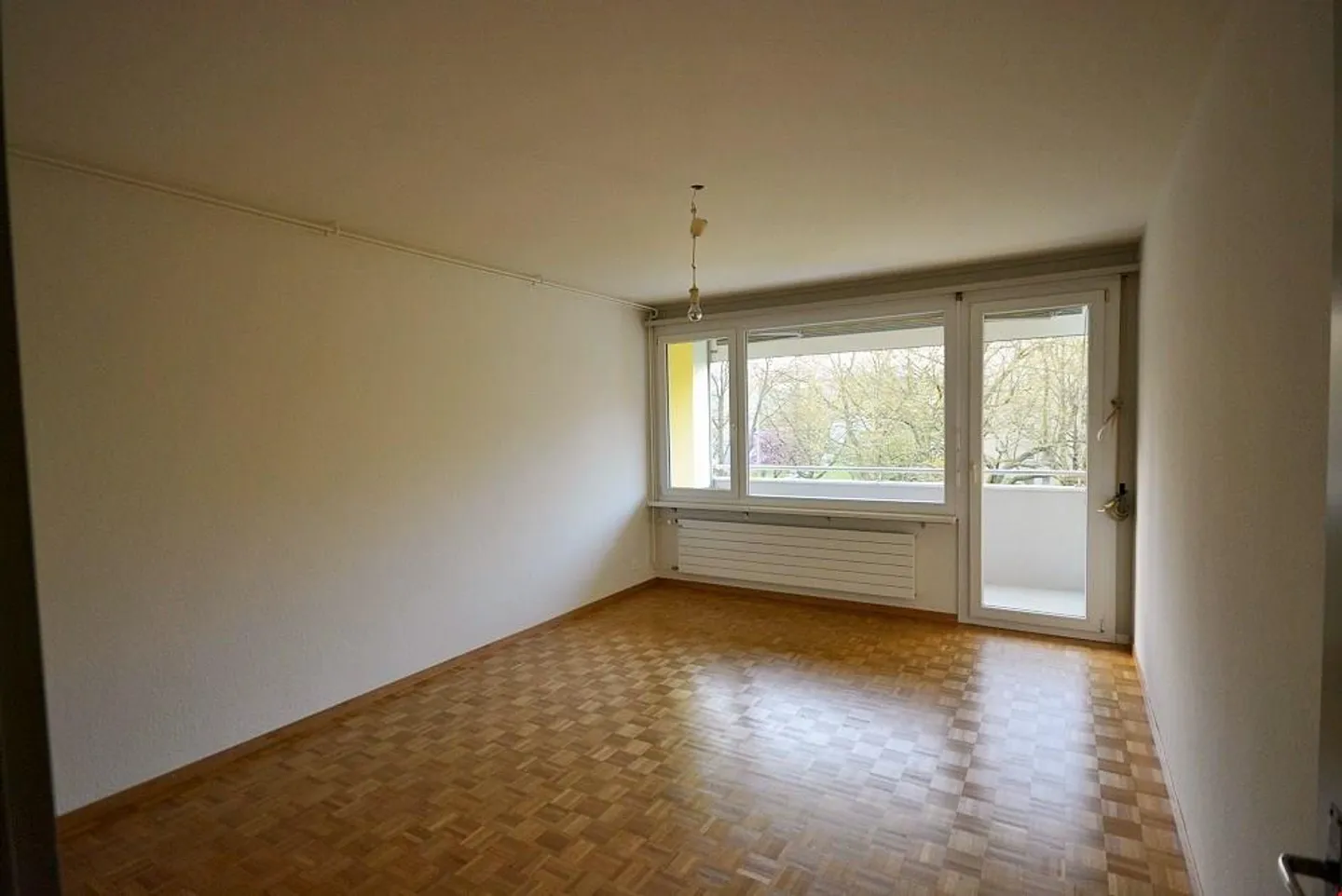 Living in a central location - Photo 6 of 6