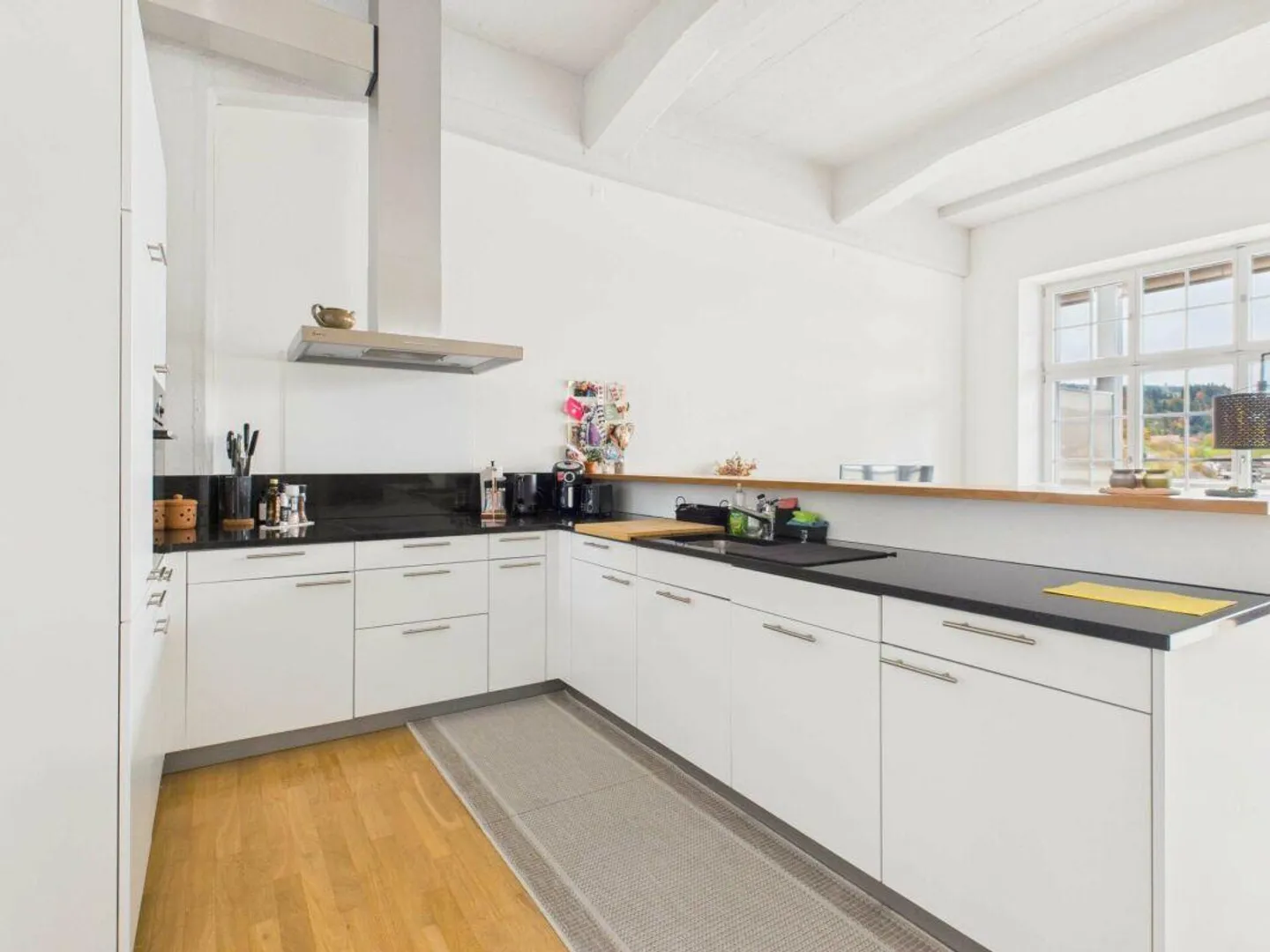 Charmante 2.5-Zimmerwohnung im Casablanca - Foto 3 von 11