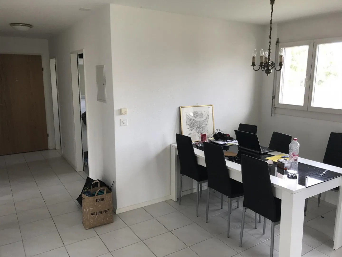 Appartamento affascinante 3.5 locali con balcone e garage a Reinach BL - Foto 3 di 8