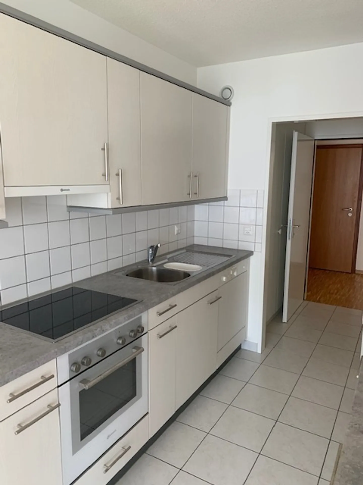 3-Zimmerwohnung 2. Stock - Foto 2 von 10