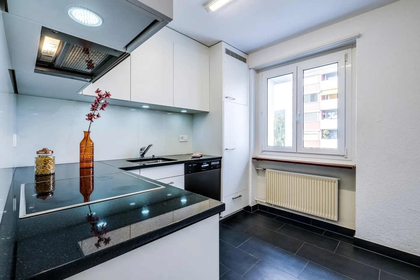 Spacious Family Apartment in Zuchwil - Photo 2 of 10