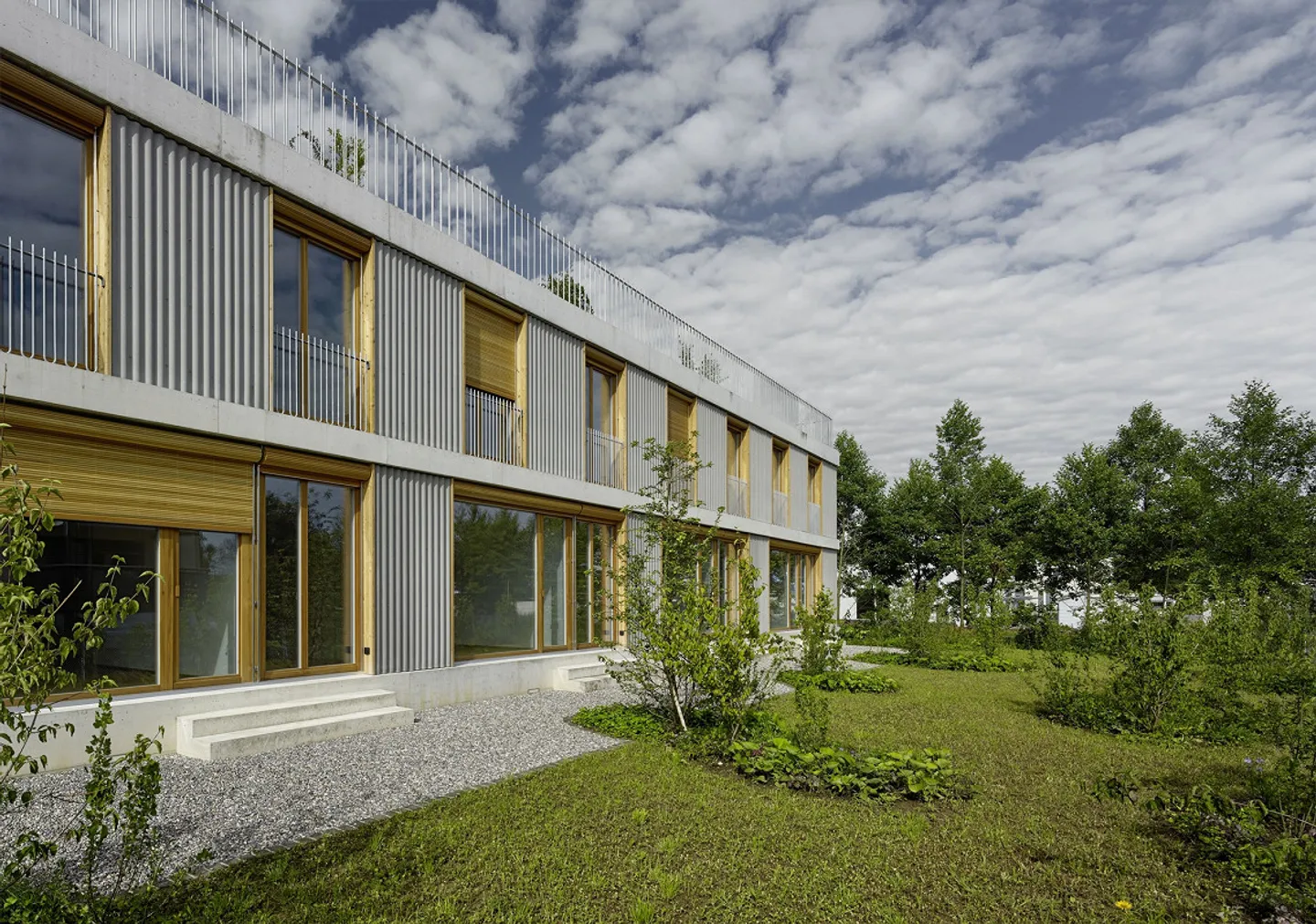 Basel Housing Cooperative: 4.5 Maisonette with Single-Family Home Character - Photo 12 of 13