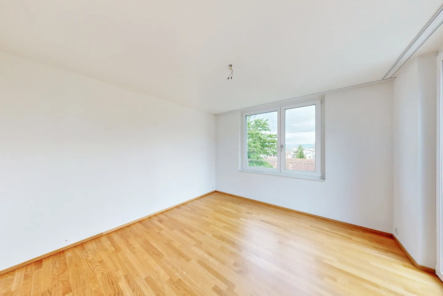 Modernes Apartment in Altstetten - Foto 4 von 10