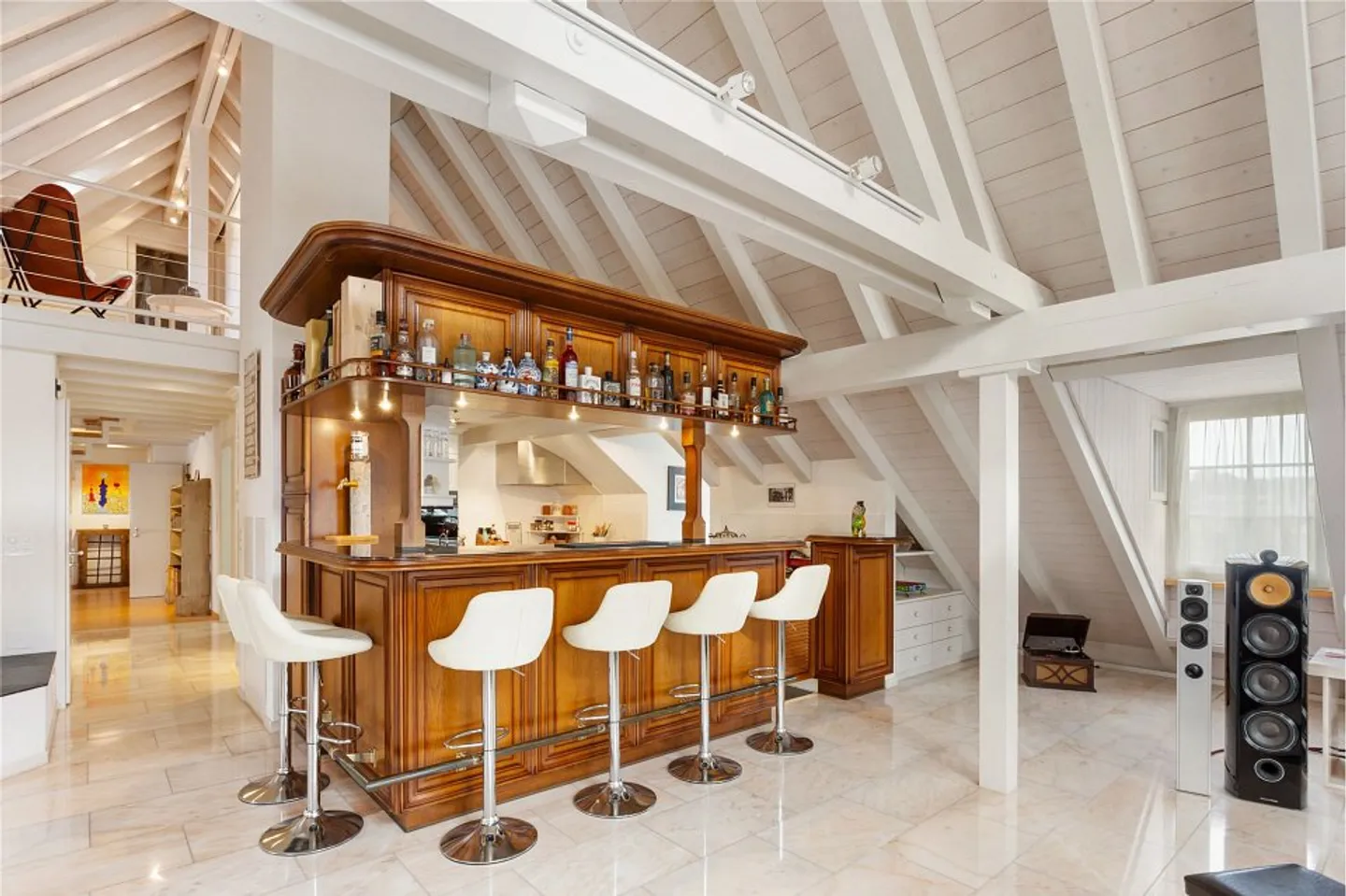 Vivere con stile e vista - Benvenuti nella vostra nuova casa! (Verificato dalla banca) - Foto 1 di 13