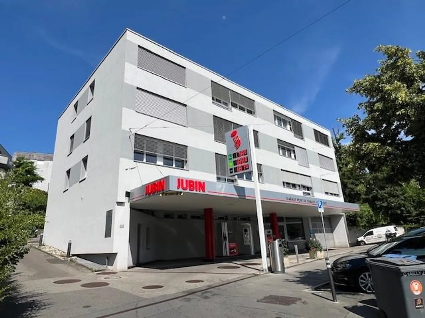 I tuoi prossimi uffici a Chailly - Foto 1 di 3