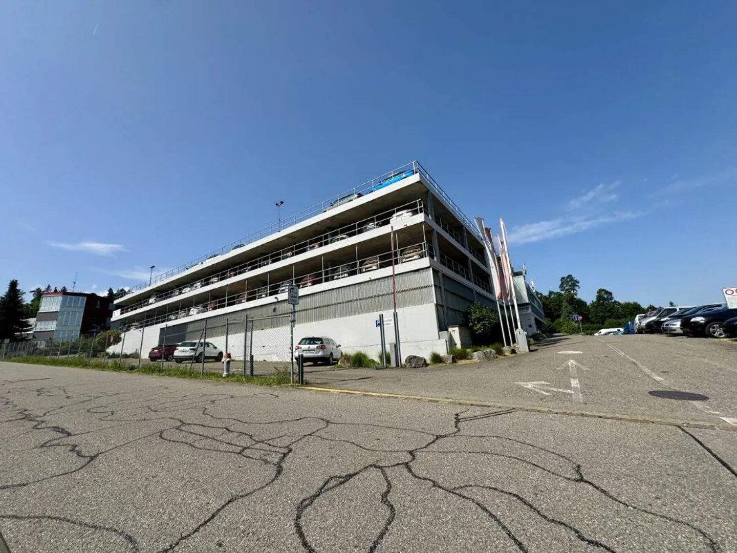 Spazio Commerciale Versatile in Affitto - Foto 1 di 9